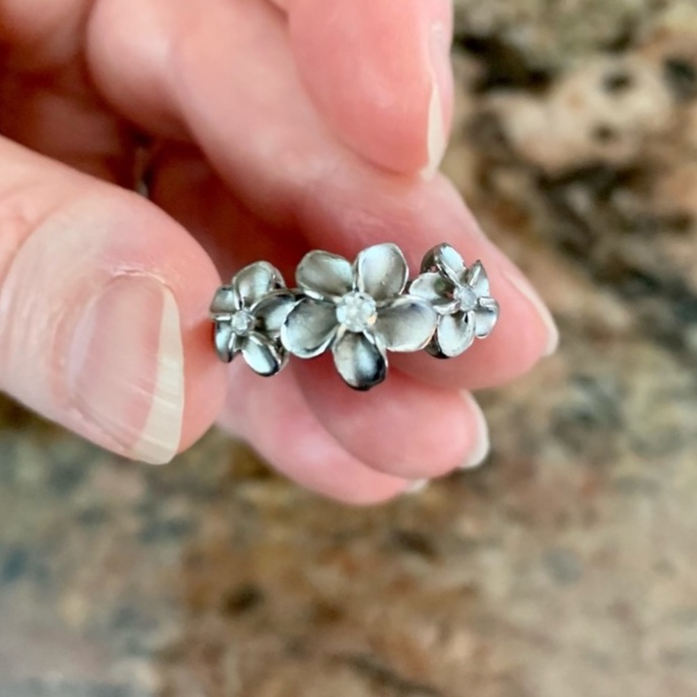 Vintage Hawaiian Plumeria Flower cubic zirconia CZ sterling silver ring